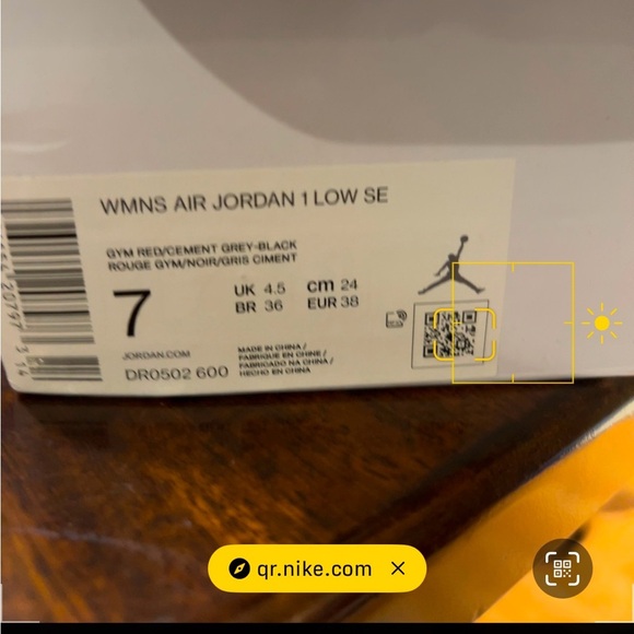 AIR JORDAN 1 LOW SE SPLIT SNEAKERS - Picture 13 of 13